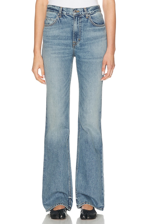 Yvng Patra 着用AMIRI STACK FLAIR JEAN Yvng Patra 着用AMIRI STACK FLAIR JEAN Amiri Flared Stretch Denim