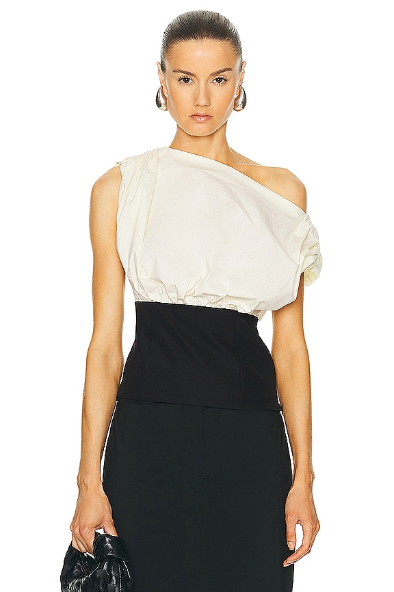 ★2025SS新作★glowny★AIR OFF SHOULDER TOP Twisted Off Shoulder Top by Atmos&Here Online | THE ICONIC