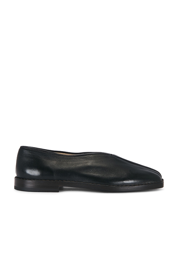 Homme Plisse Issey Miyake Monthly Colors August Short in Black | FWRD