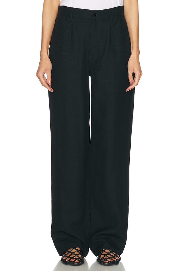 JACQUEMUS Le Pantalon Ovalo in Black | FWRD