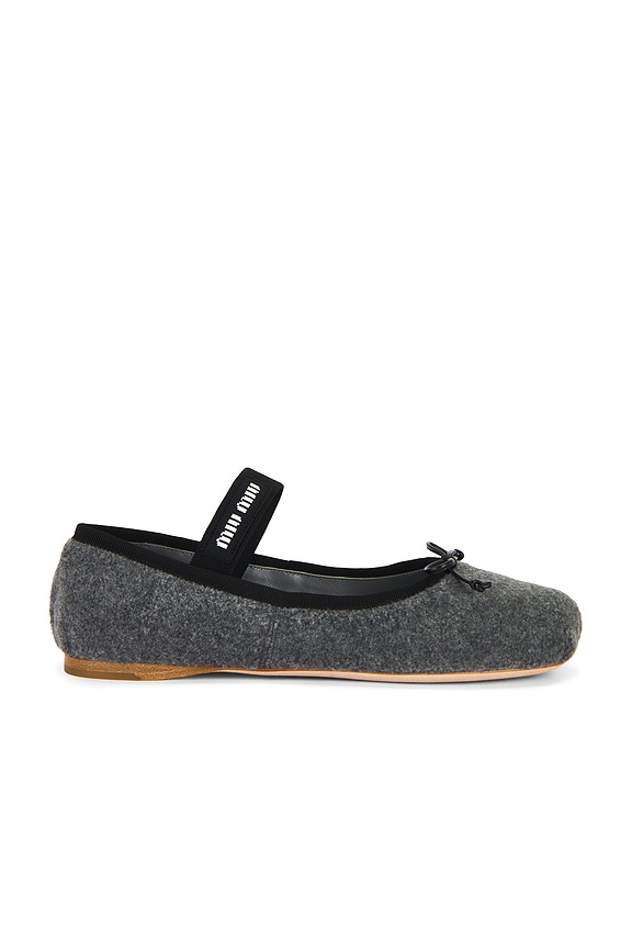 【いつでも特別感】THE ROW Mabel Moc ローファー THE ROW Mabel Leather Moccasin Loafers - Bergdorf Goodman