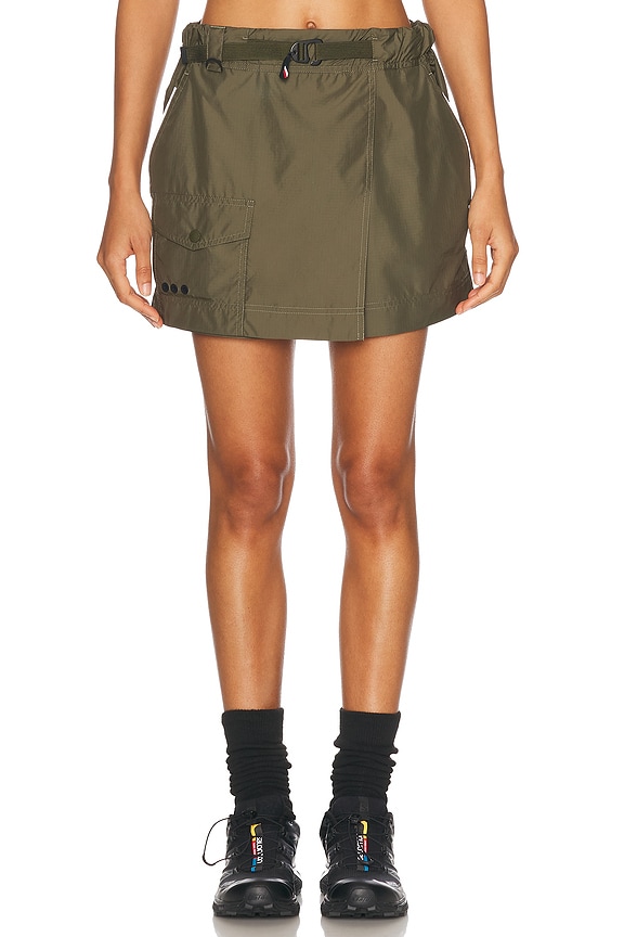 Mugler ショートパンツ - Black | FWRD