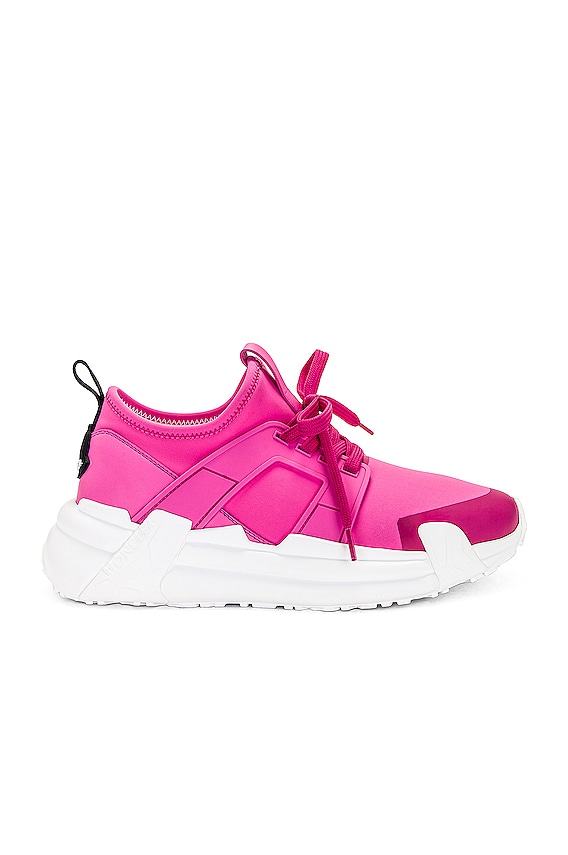 ☆AMI Amiri Stars Court Low Top Sneaker in White & Pink | FWRD