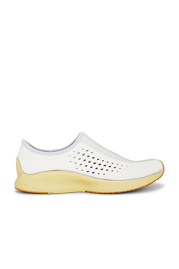 Maison Margiela Future Low Top Sneakers in Transparent | FWRD