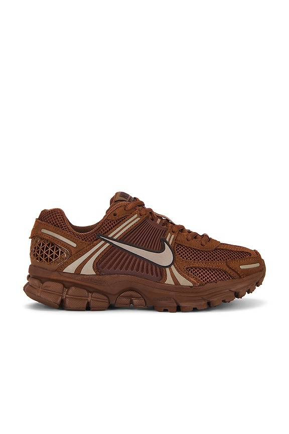 On Cloudventure Peak PAF Sneaker in Cacao & Espresso | FWRD