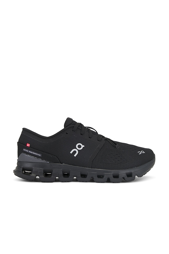 On Cloud 6 Geo Wp in Black | FWRD