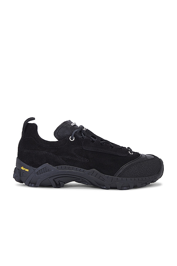 Hoka M Bondi 8 in Black & Black | FWRD