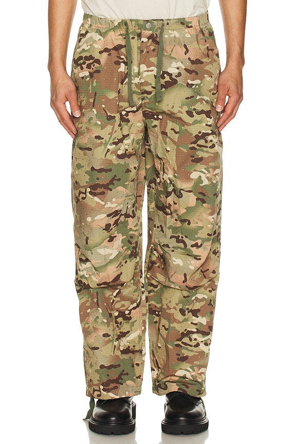 sacai サカイHank Willis Thomas Archive MixT Sacai Hank Willis Thomas Archive Mix Print Pants in Beige Multi | FWRD