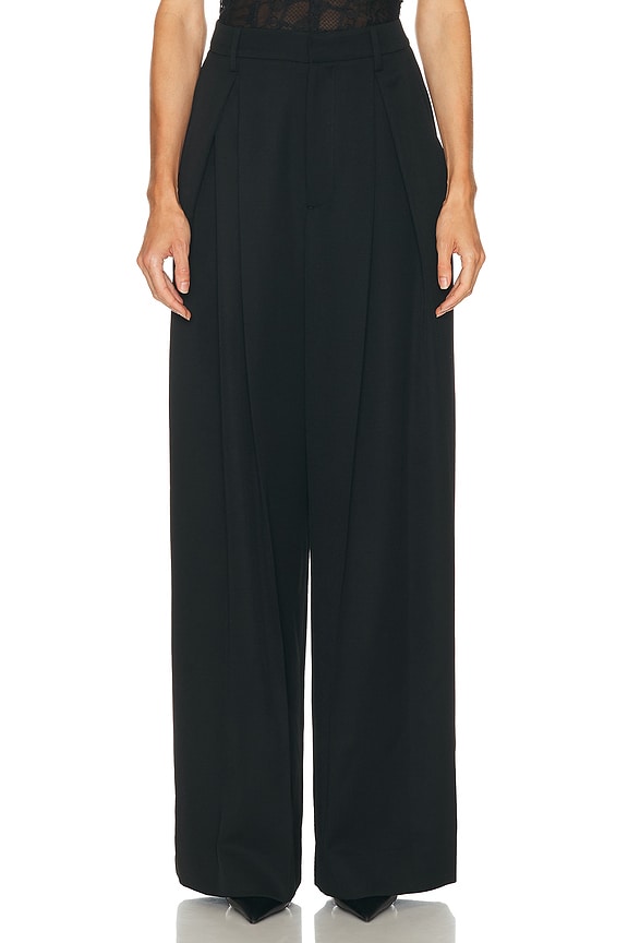 JACQUEMUS Le Pantalon Ovalo in Black | FWRD