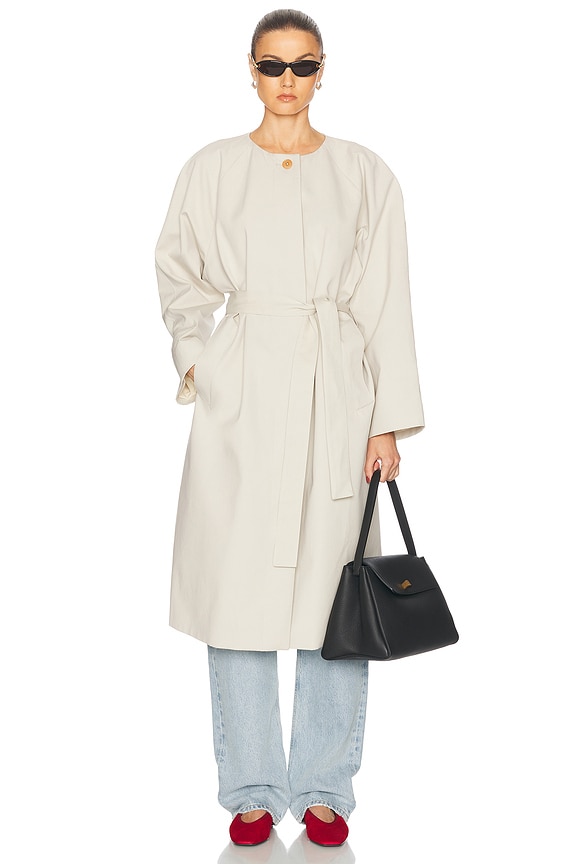 最終値下げ　THETOE white far coat M THE TOÉ