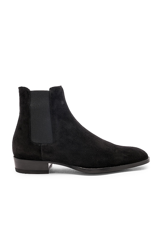 【新品】SAINT LAURENT Wyatt Chelsea Boots 43 Saint Laurent Wyatt 30 Chelsea Boot in Black | FWRD