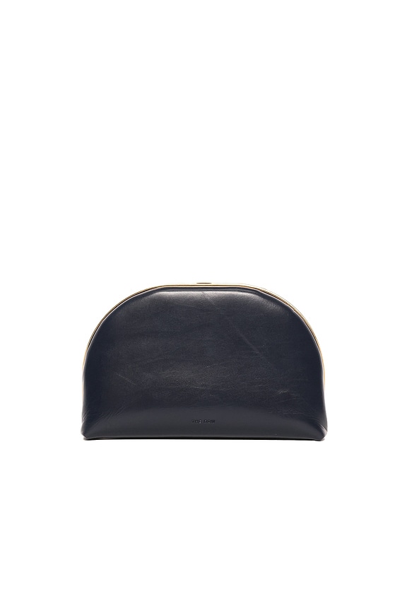 ボウリングカセットバッグ Bottega Veneta Bowling Cassette Bag | Neiman Marcus