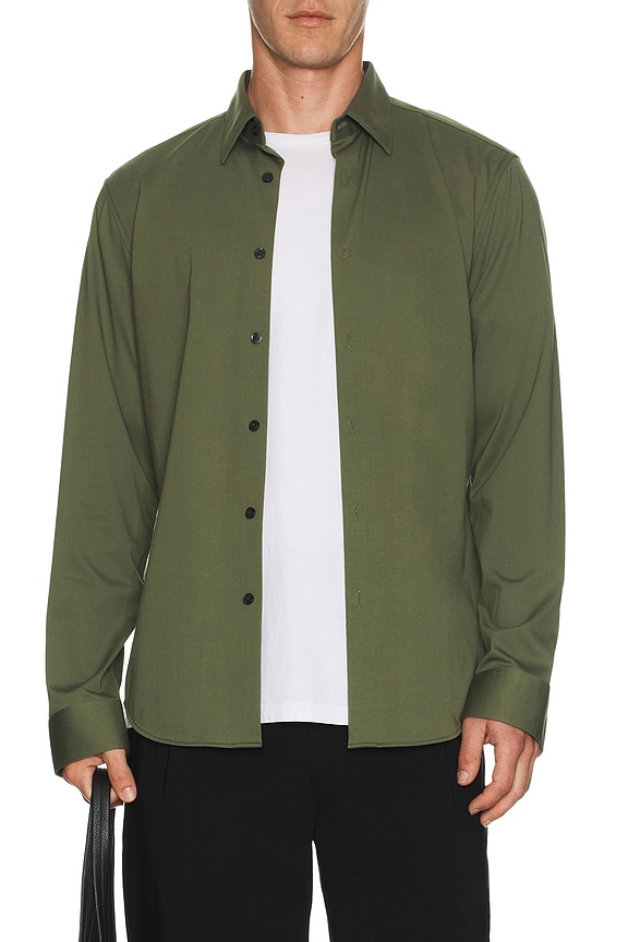 HOMME PLISSÉ ISSEY MIYAKE 半袖シャツ オリーブグリーン MONTHLY COLORS : JULY – isseymiyake.com