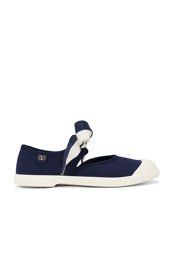 Gucci Moorea Sandals in Nero | FWRD Gucci Moorea Sandals in Nero | FWRD
