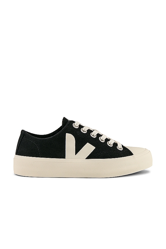 【Givenchy】CITY LOW SNEAKER◆BE0048E253 Givenchy City Low Sneaker in Black | FWRD