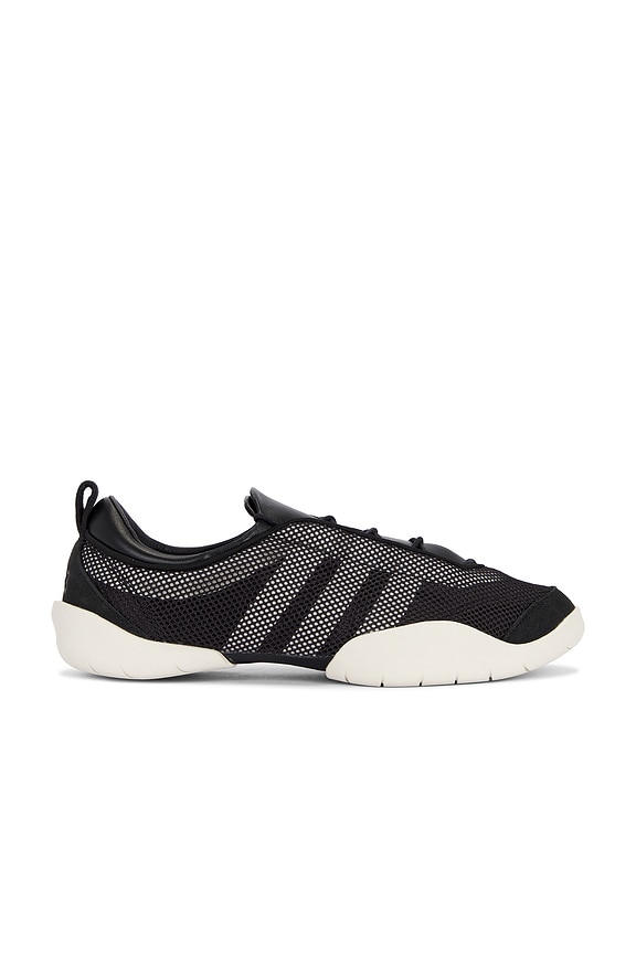 【送料&関税込】Balenciaga Sandali Balenciaga Track Sandal in Black | FWRD