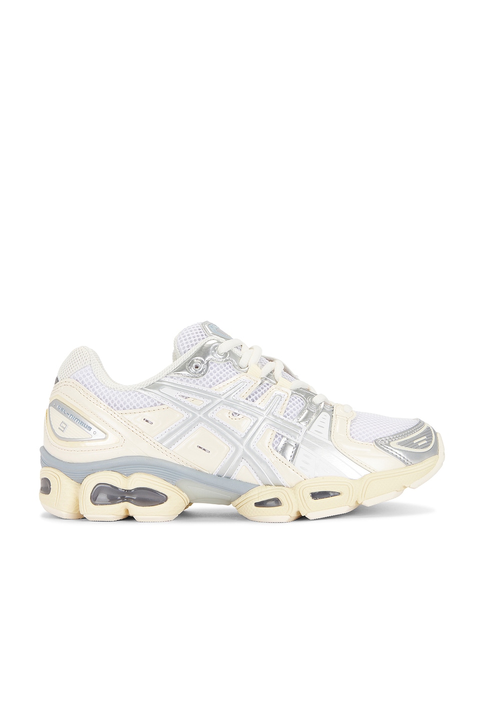 Image 1 of Asics Gel-Nimbus 9 in White & Pure Silver