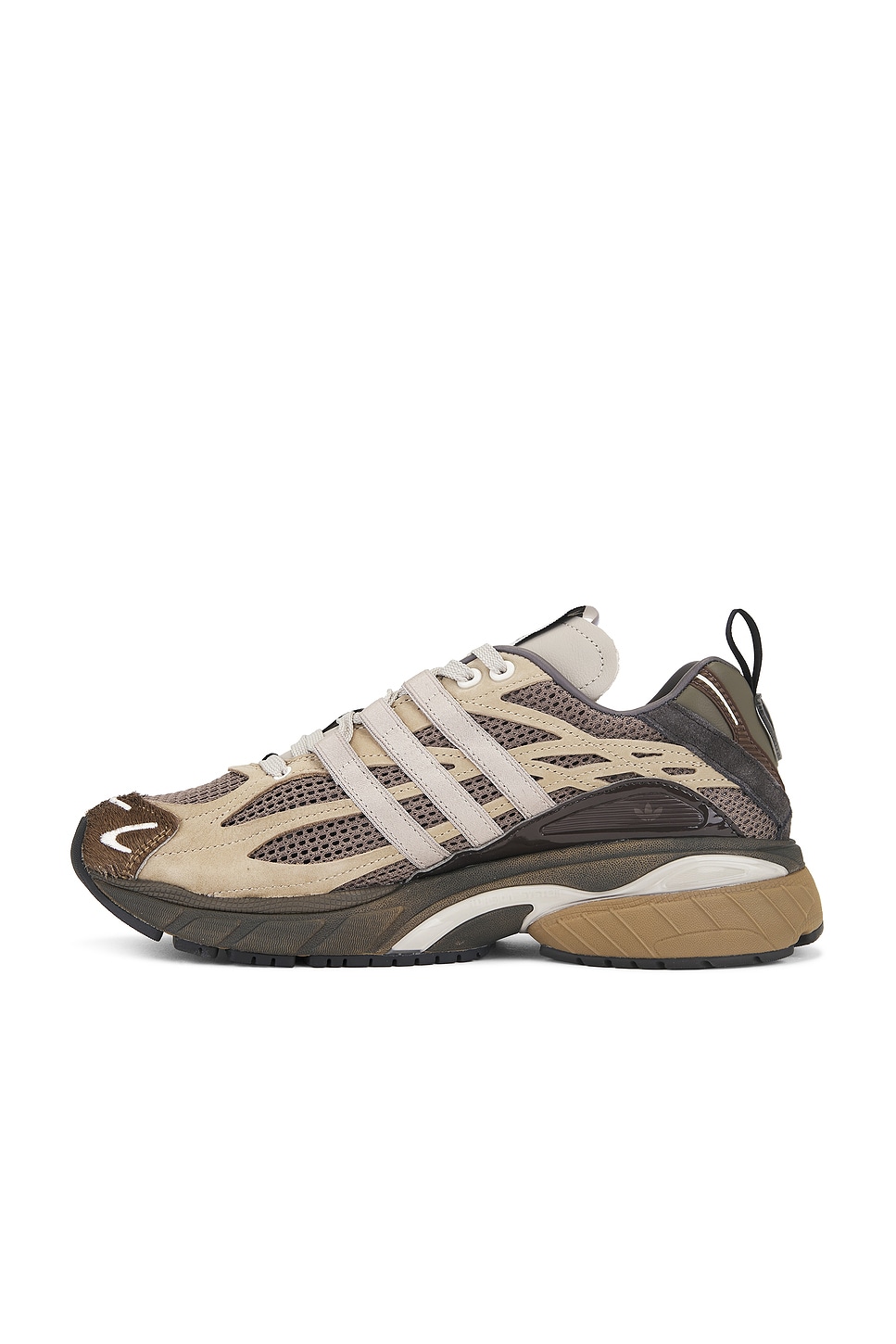 Adistar Cushion Sftm Sneakers in - Thumbnail 5