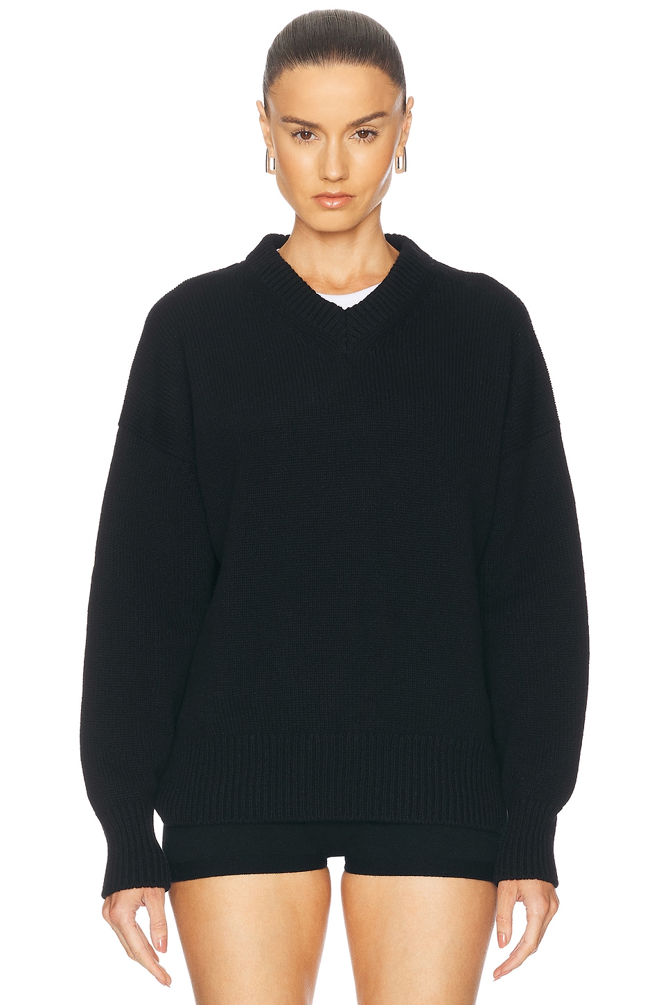 Balla Slouch V-Neck Sweater in Black