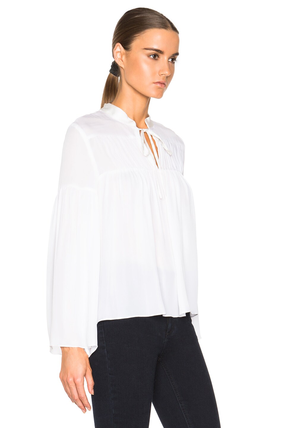 Alice + Olivia Cailin Top in Off White | FWRD