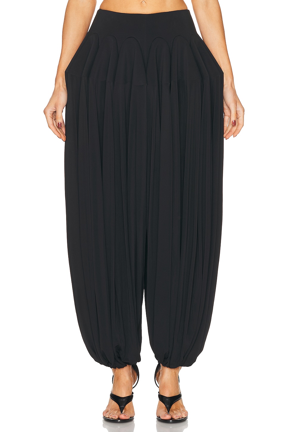 Image 1 of ALAÏA Basque Pant in Noir Alaia