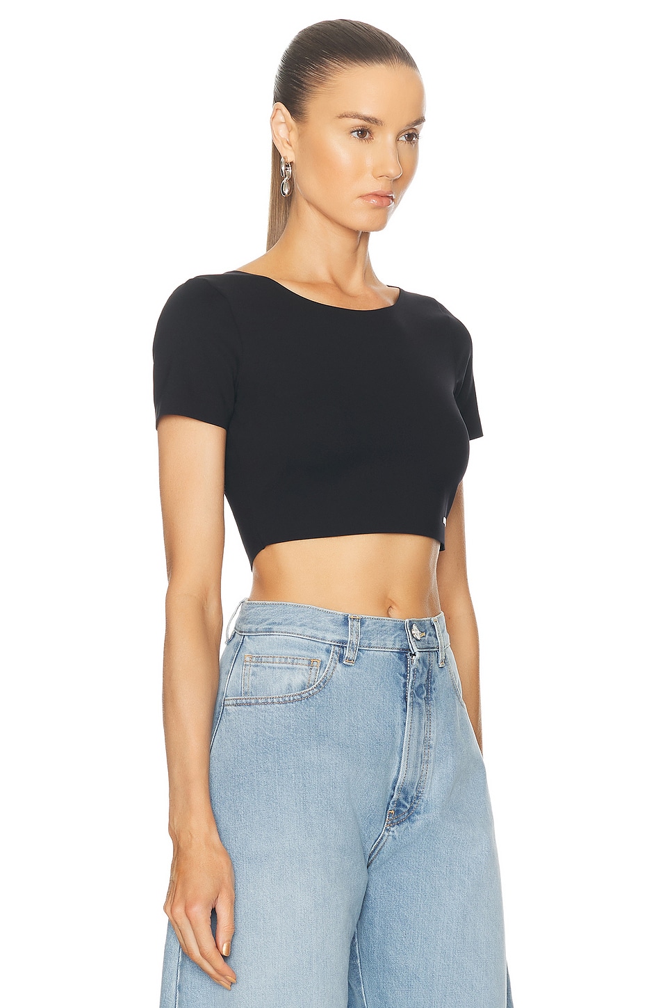 Shop Alaïa Cropped T-shirt In Noir