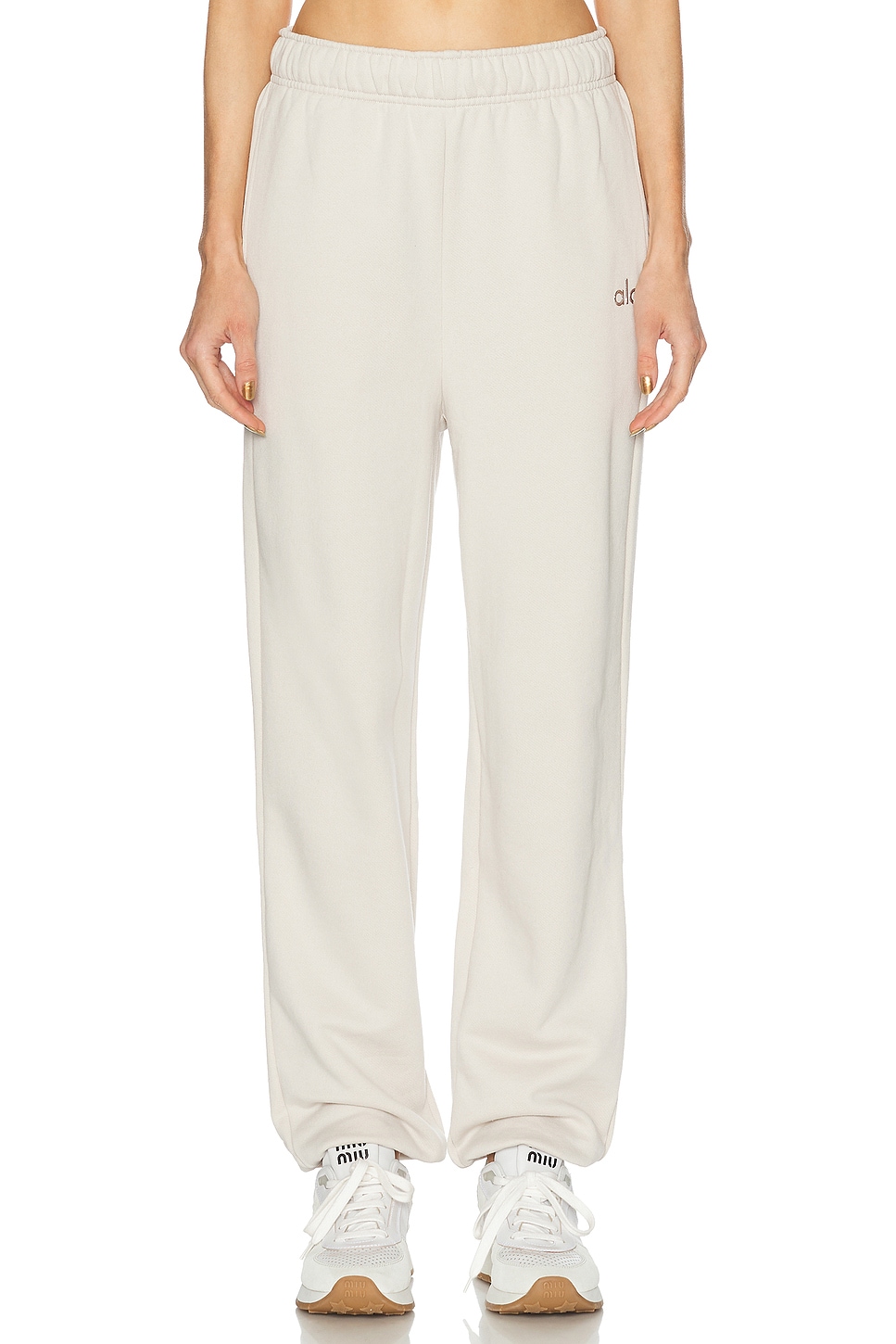 Accolade Sweatpant in Cream