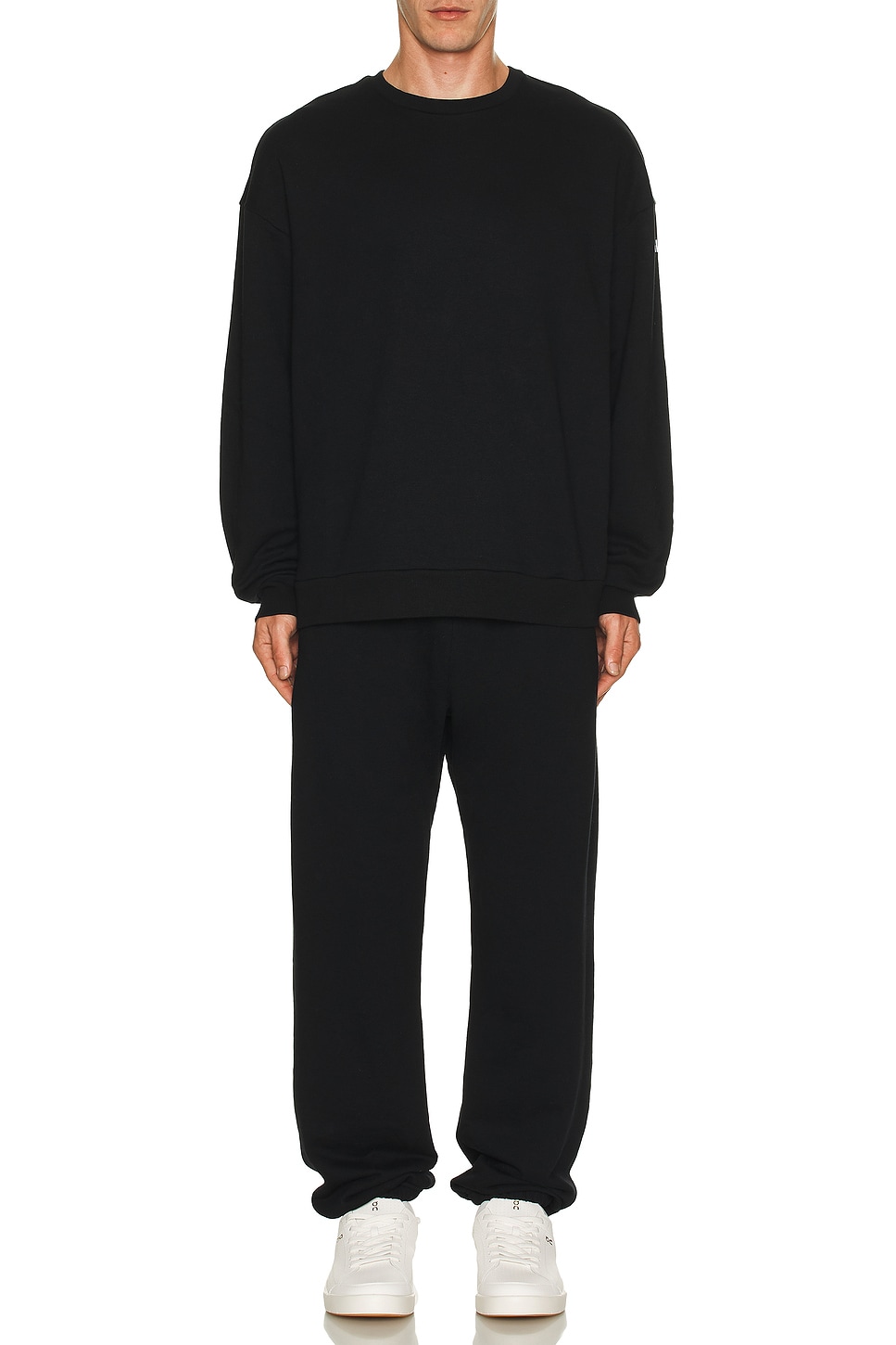 Image 1 of alo Chill Crewneck Pullover in Black