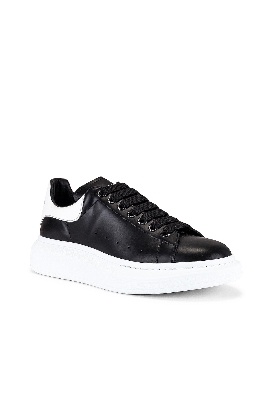 Alexander McQueen Sneaker in Black & White | FWRD