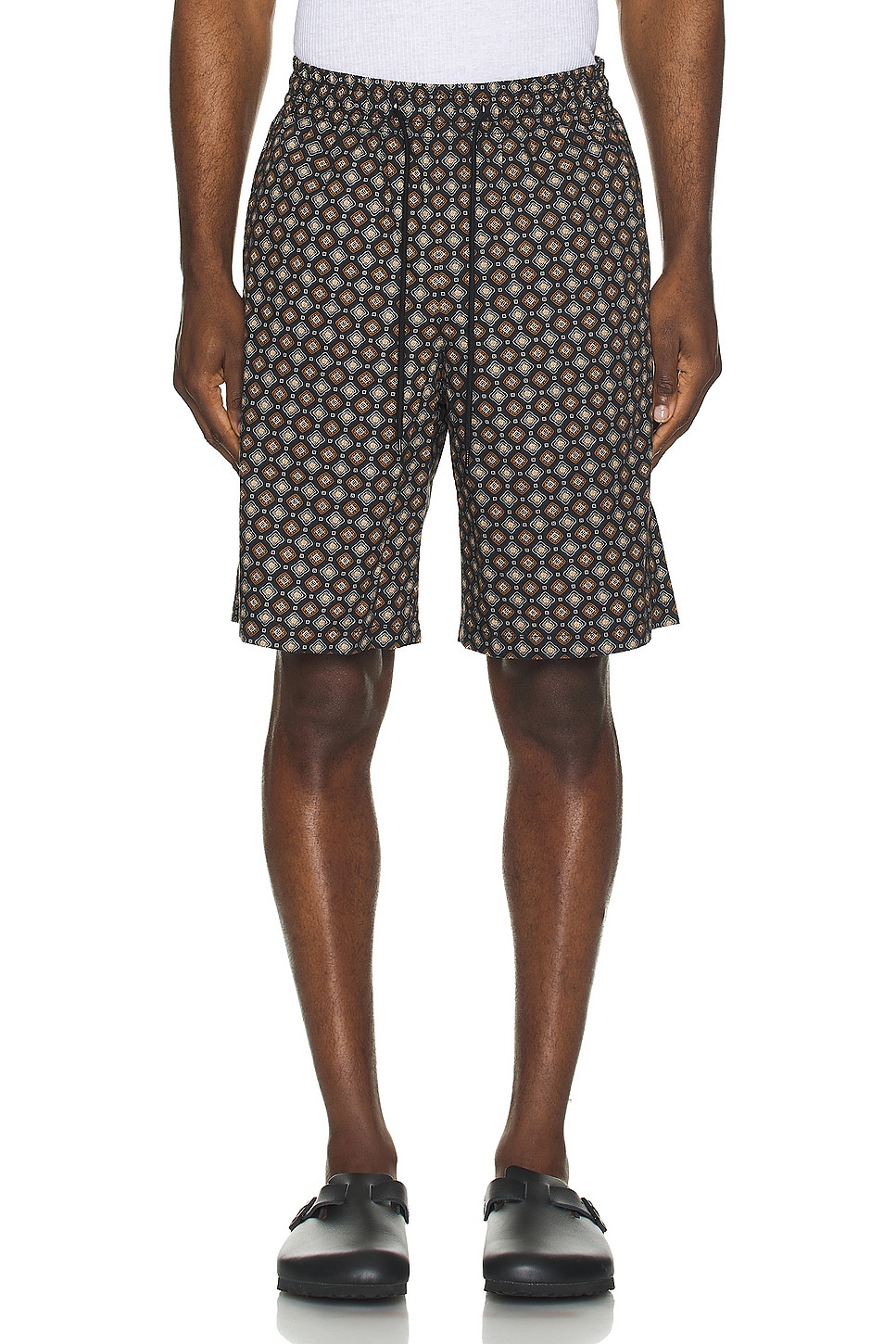 Image 1 of A.P.C. Short Vincento in Black