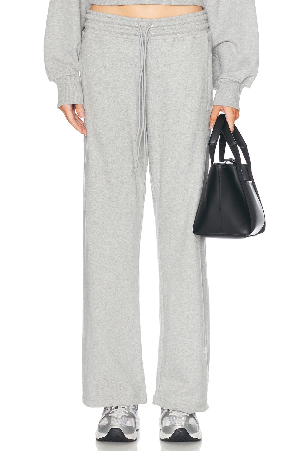 Straight Leg Sweatpant in Grey