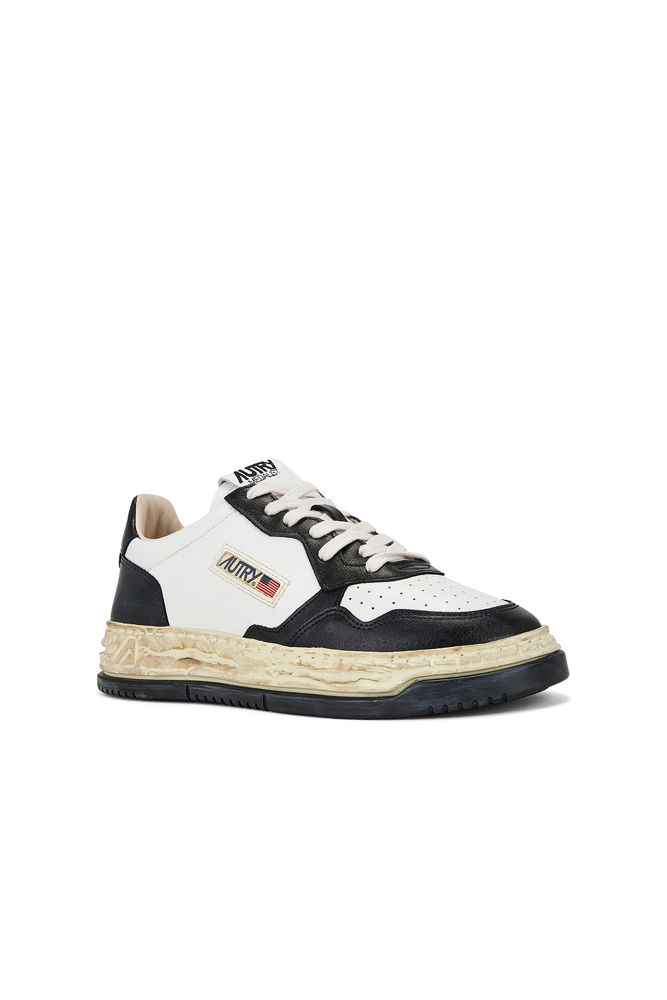 Autry X Maison Mihara Yasuhiro General Scale Medalist Sneaker In Black