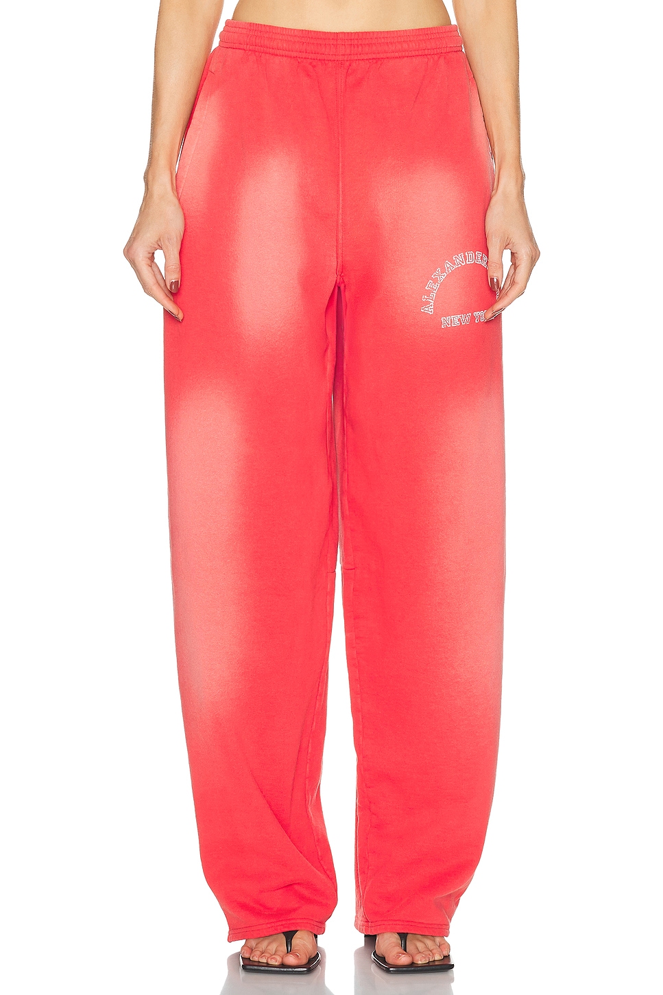Articulated Leg Sweatpant in Red
