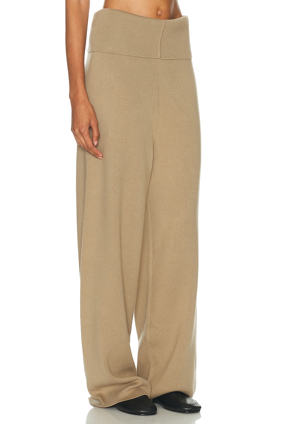 Aya Muse Fold Over Seam Pant In Neutral