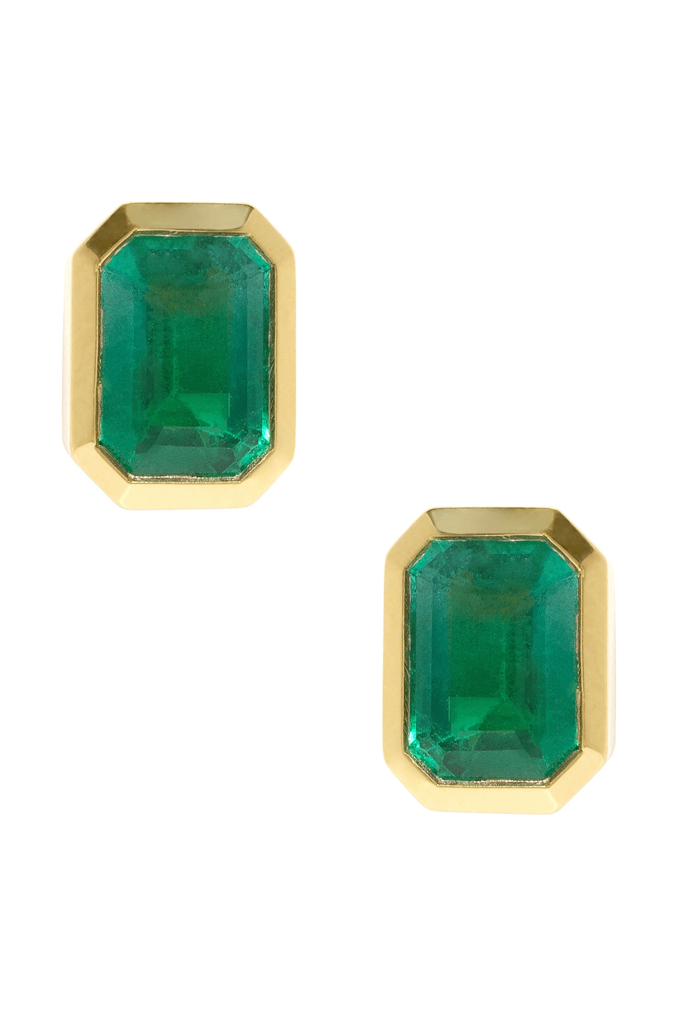 Rich Medium Emerald Stud Earrings in Metallic Gold