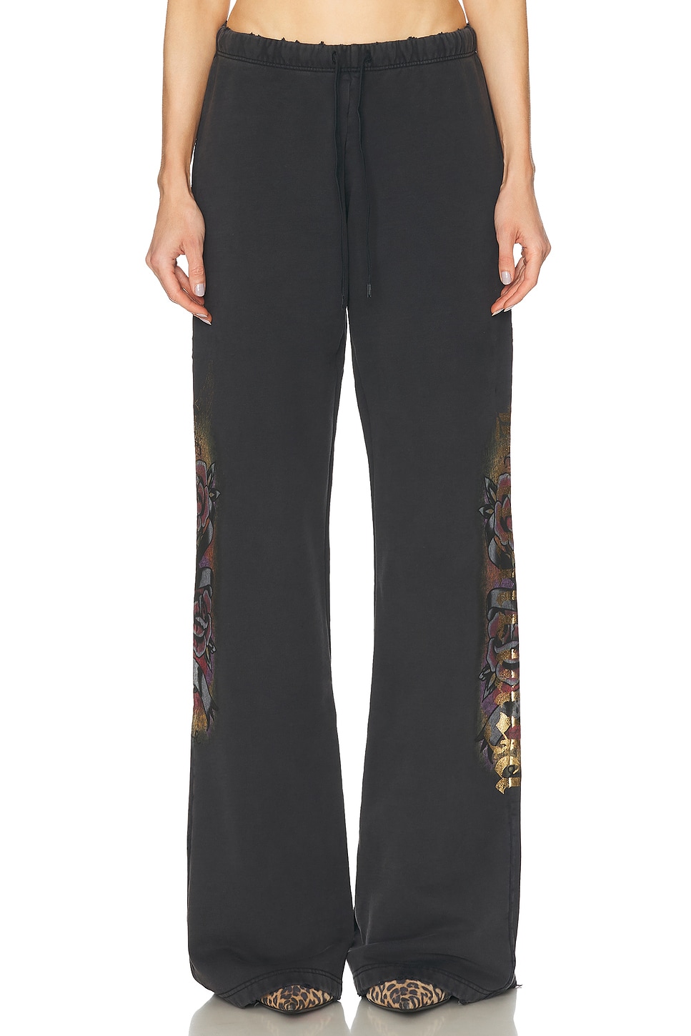 Flared Sweatpant in Black