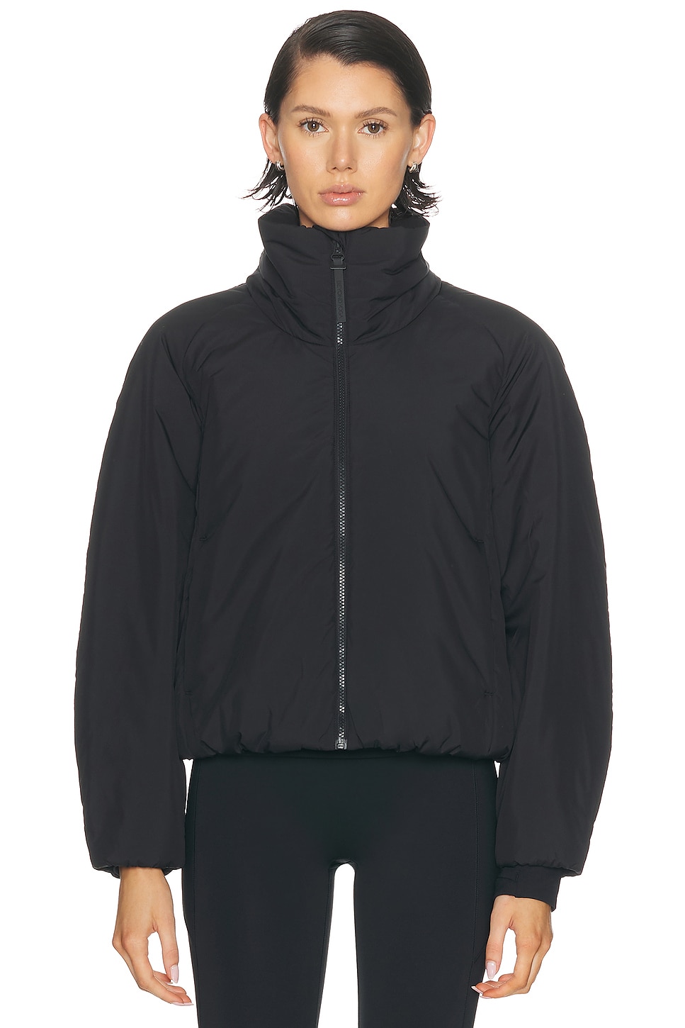 Beyond Yoga Warm Up Puffer Jacket In Black