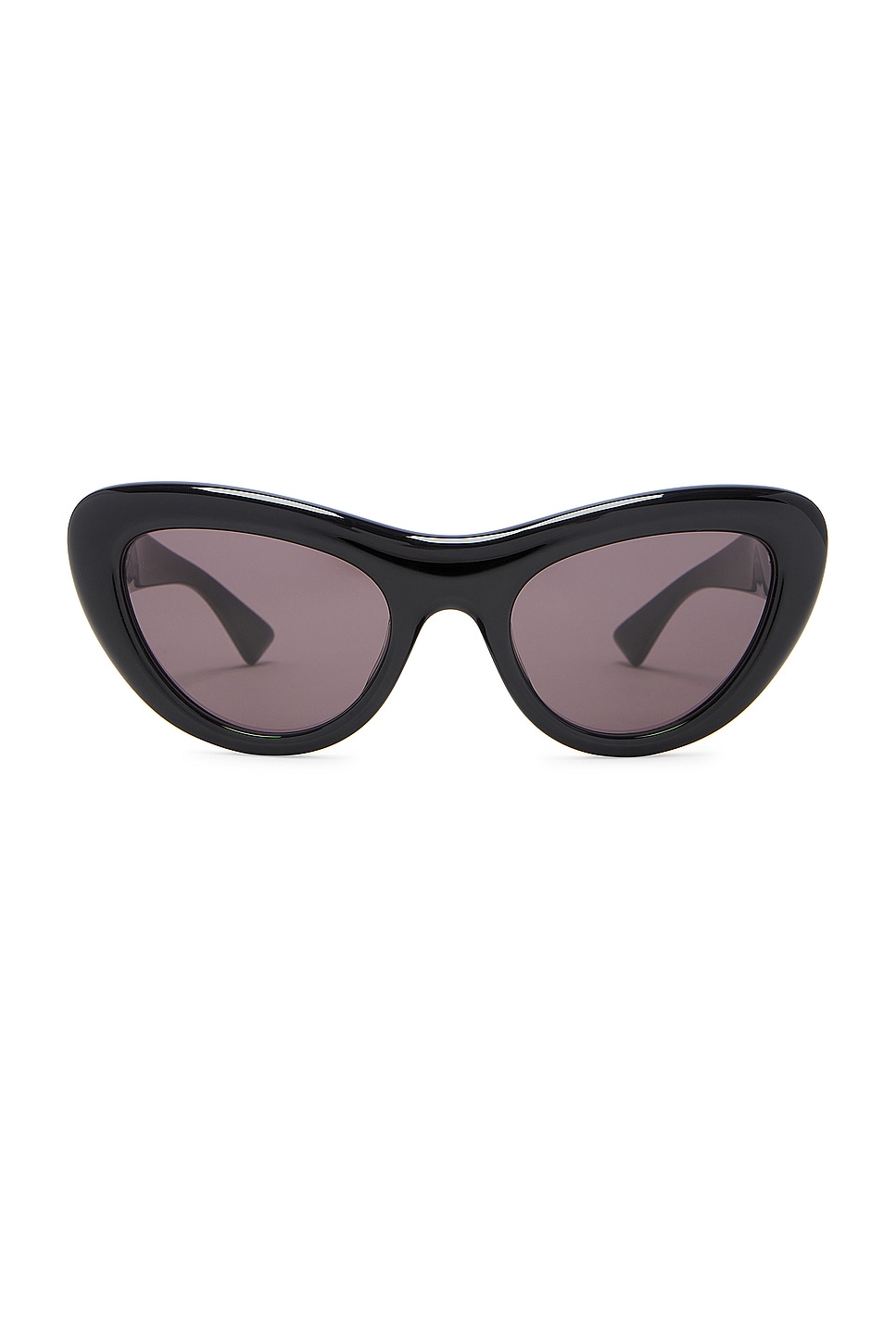 Bottega Veneta Curvy Cat Eye Sunglasses in Black