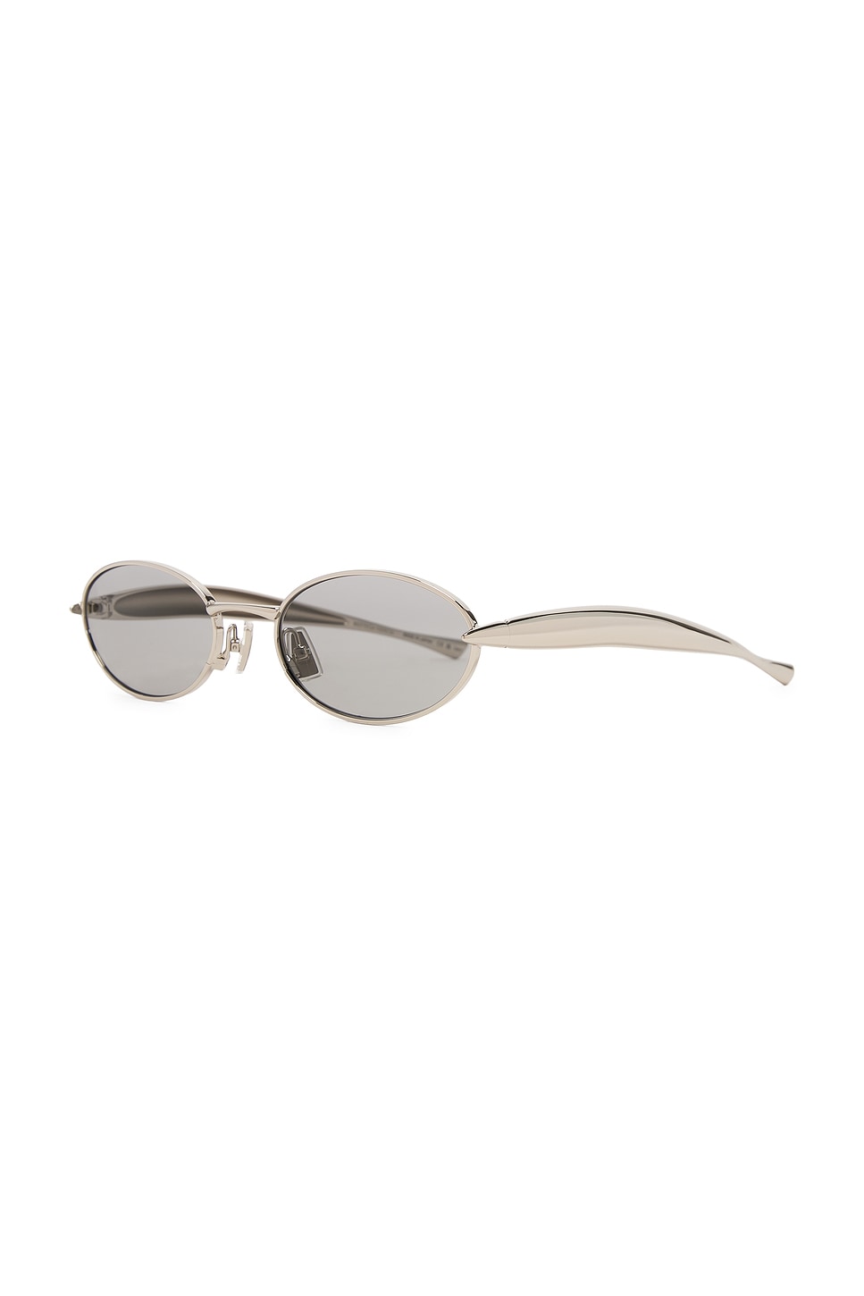 Bottega Veneta Oval Sunglasses In Gray
