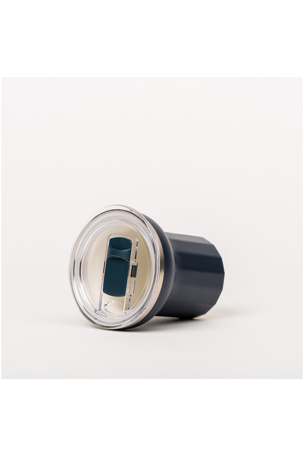 Business & Pleasure Hemingway Drinkware Coupe In Boathouse Navy