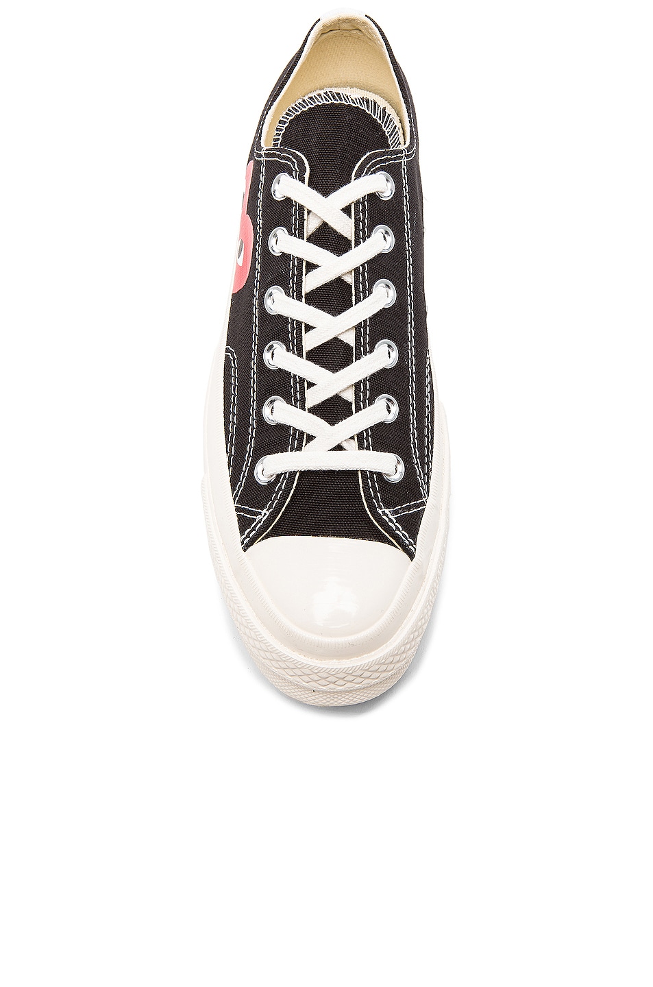 comme des garcons play emblem low top sneaker