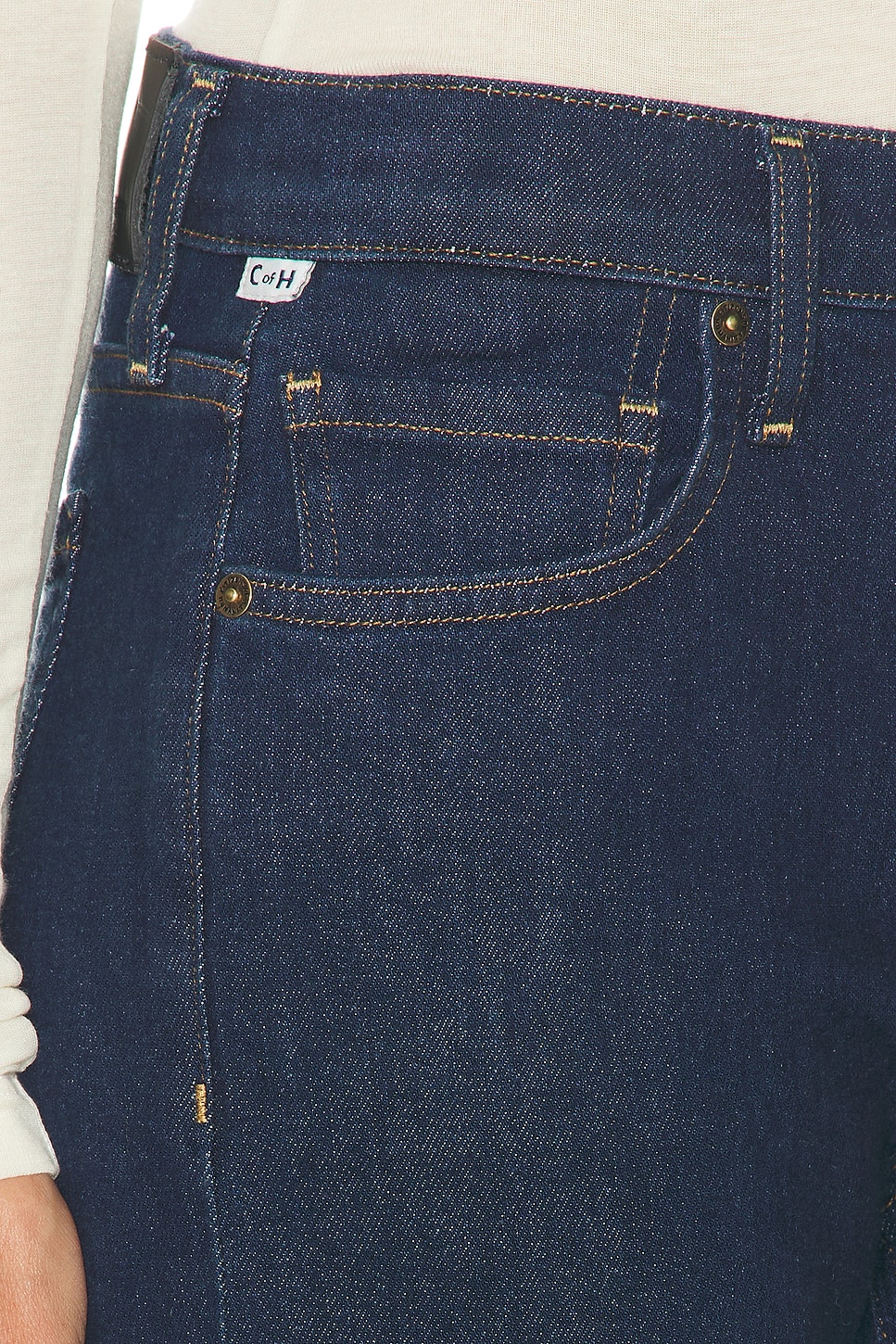 Genova Low Rise Boot Jeans
