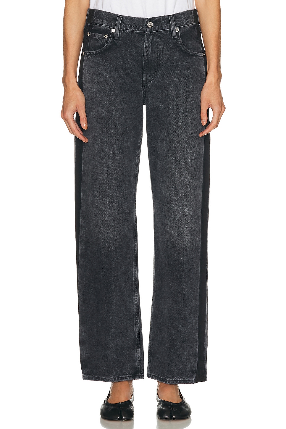 Image 1 of Citizens of Humanity Lindz Low Rise Easy Straight With Tuxedo Stripe Jeans in Kuro