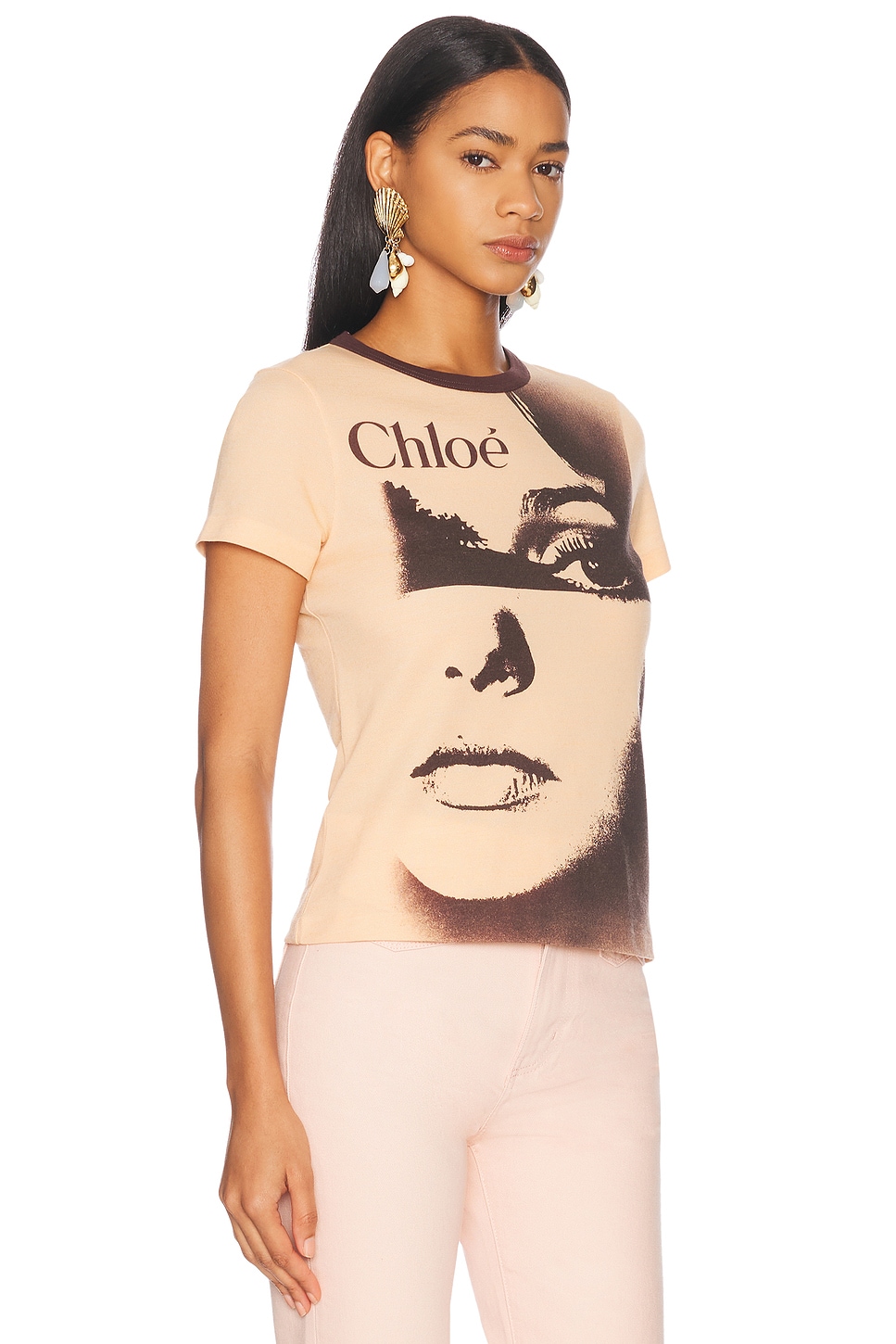 Shop Chloé Portrait Print Tee In Tender Orange