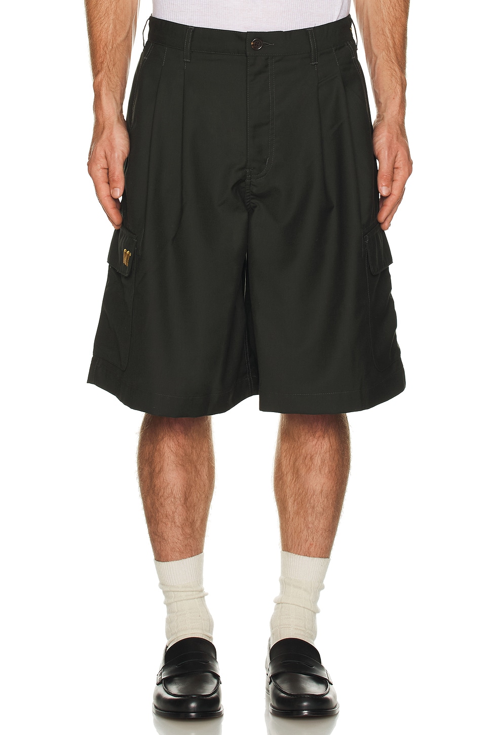 Image 1 of DOUBLE RAINBOUU Oversize Cargo Short in Olive