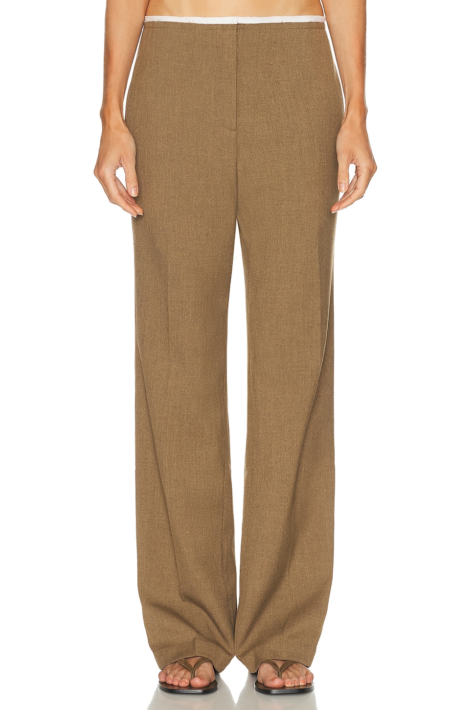 Lyla Decon Trouser in Olive