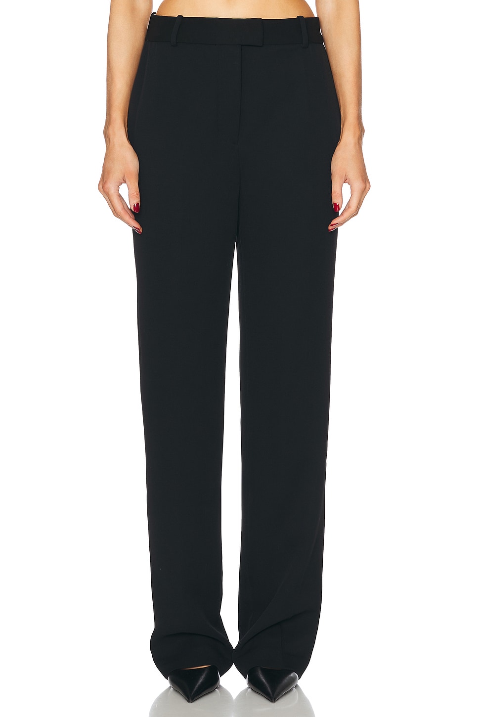 Gal Polished Crepe Pants in Black