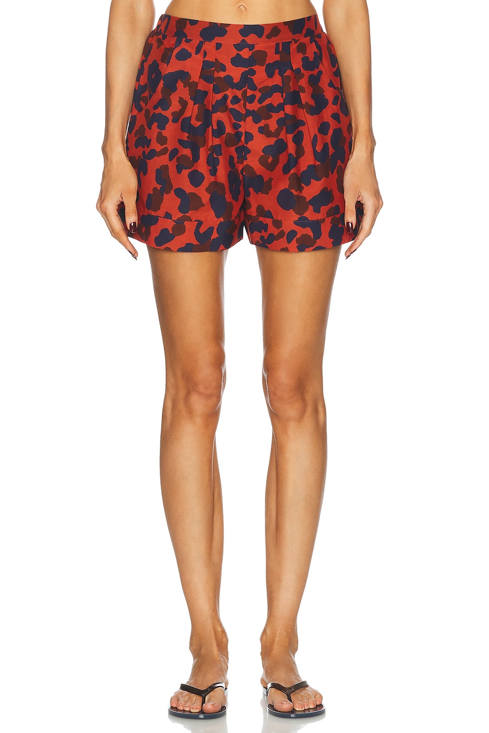 Eclat Short in Red