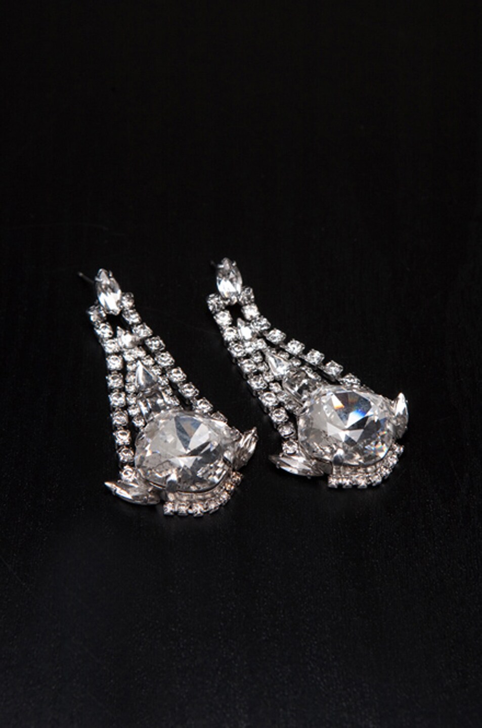 Image 1 of Erickson Beamon Bette Davis Eyes Earrings in Silver