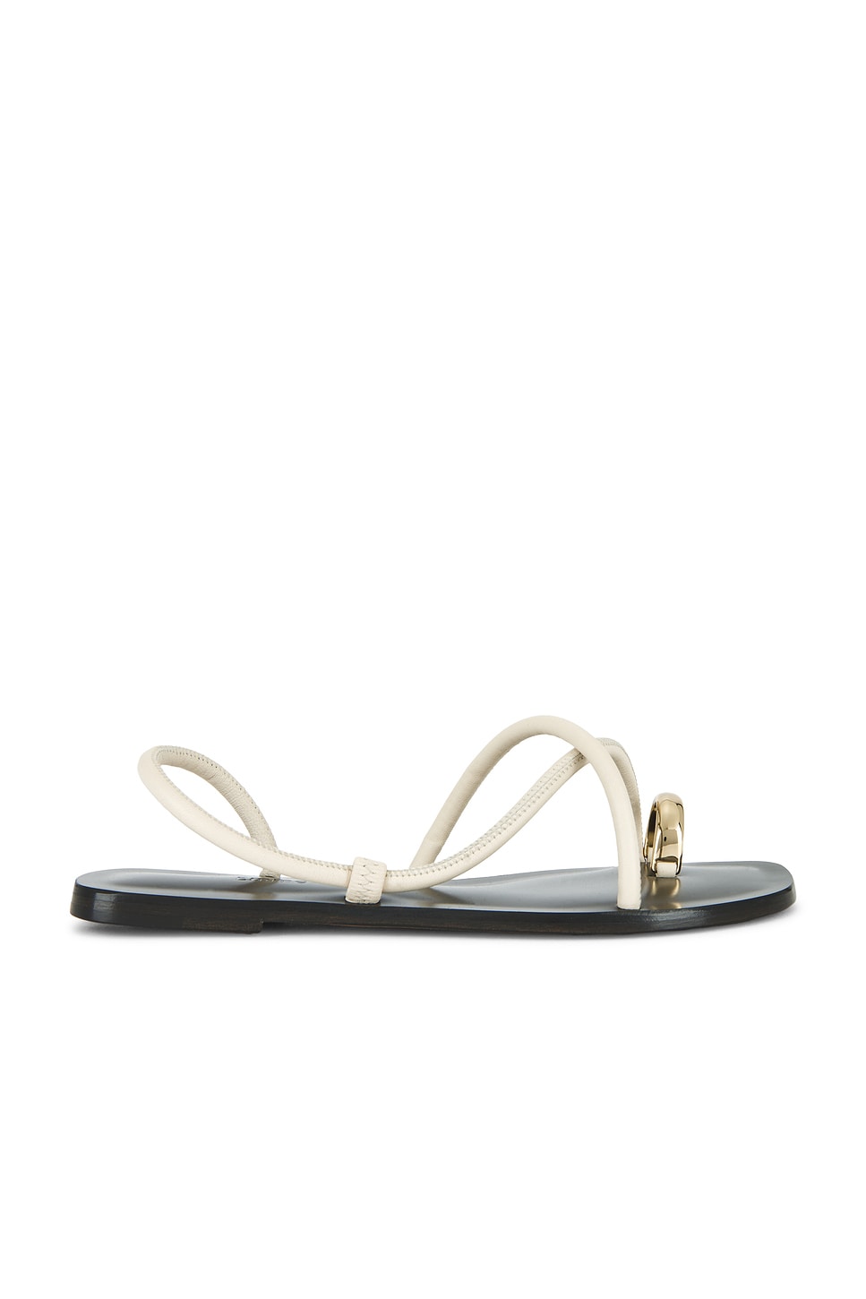Laurie Flat in Ivory
